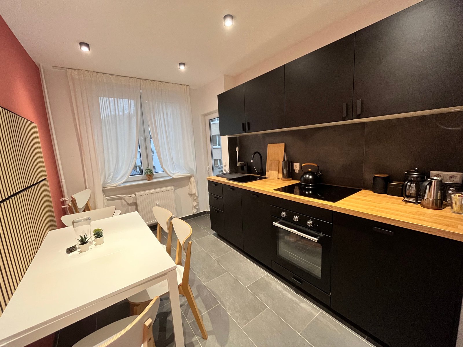 3-Zimmer Bergkristall Küche 2